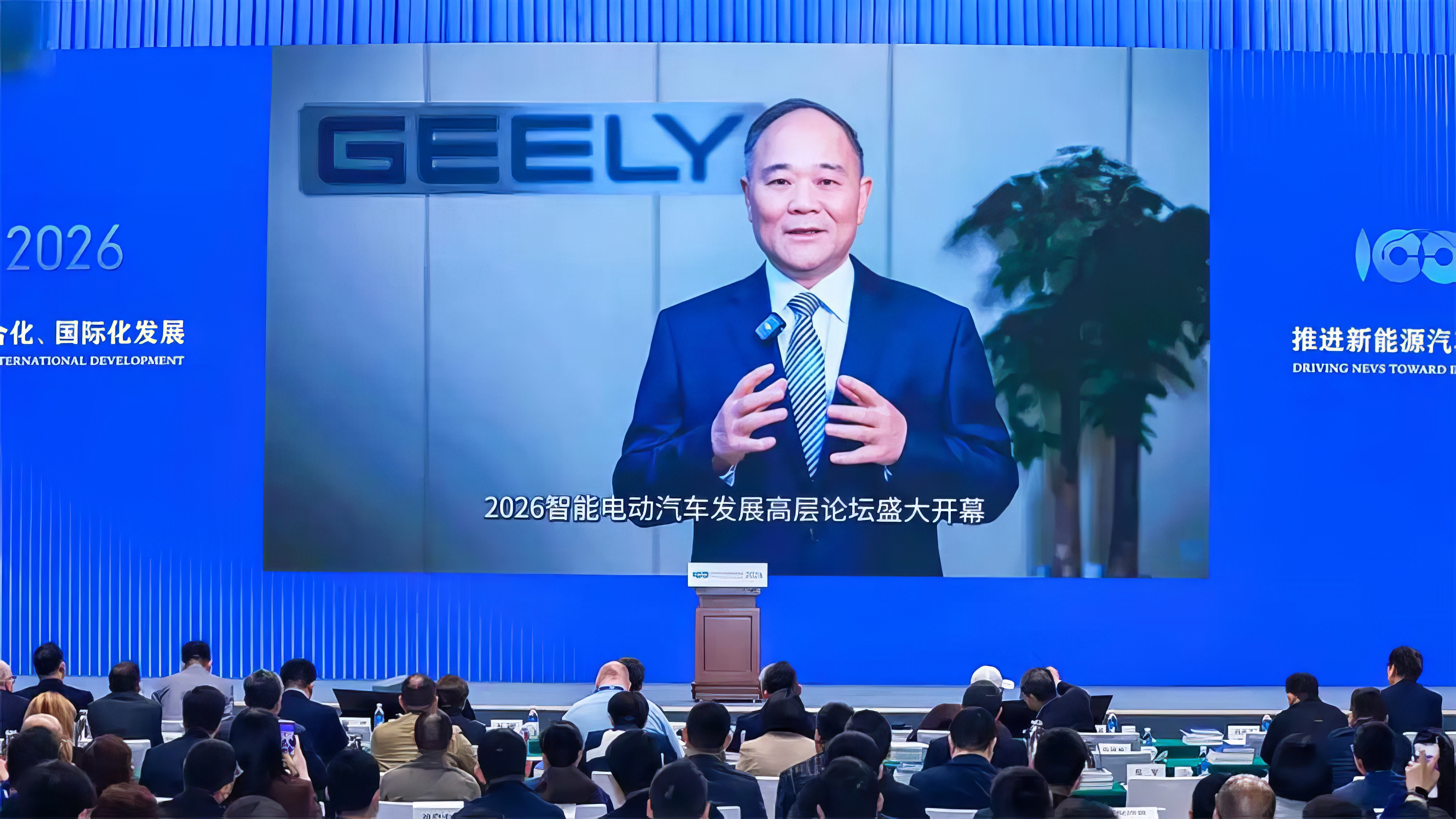 202604-29493-wgzud-hN0u2efqBW-upscale-4x-face